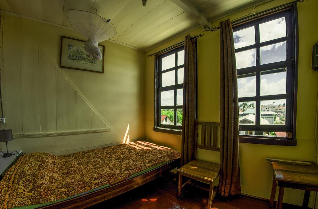 Guesthouse Un Pied-A-Terre Paramaribo Extérieur photo