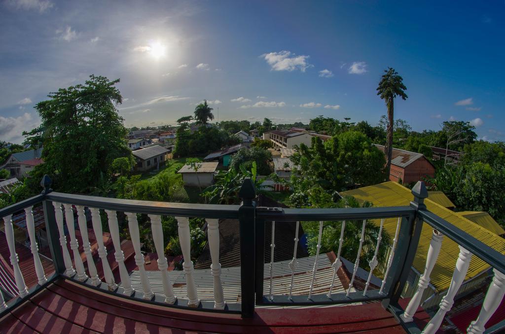 Guesthouse Un Pied-A-Terre Paramaribo Extérieur photo
