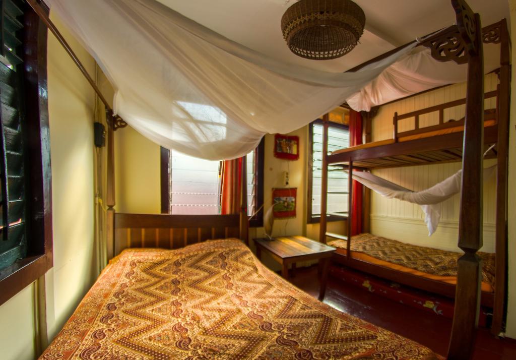 Guesthouse Un Pied-A-Terre Paramaribo Extérieur photo