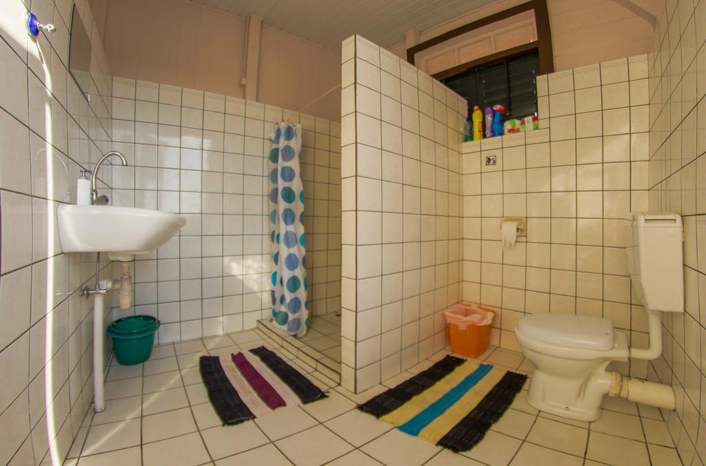 Guesthouse Un Pied-A-Terre Paramaribo Extérieur photo