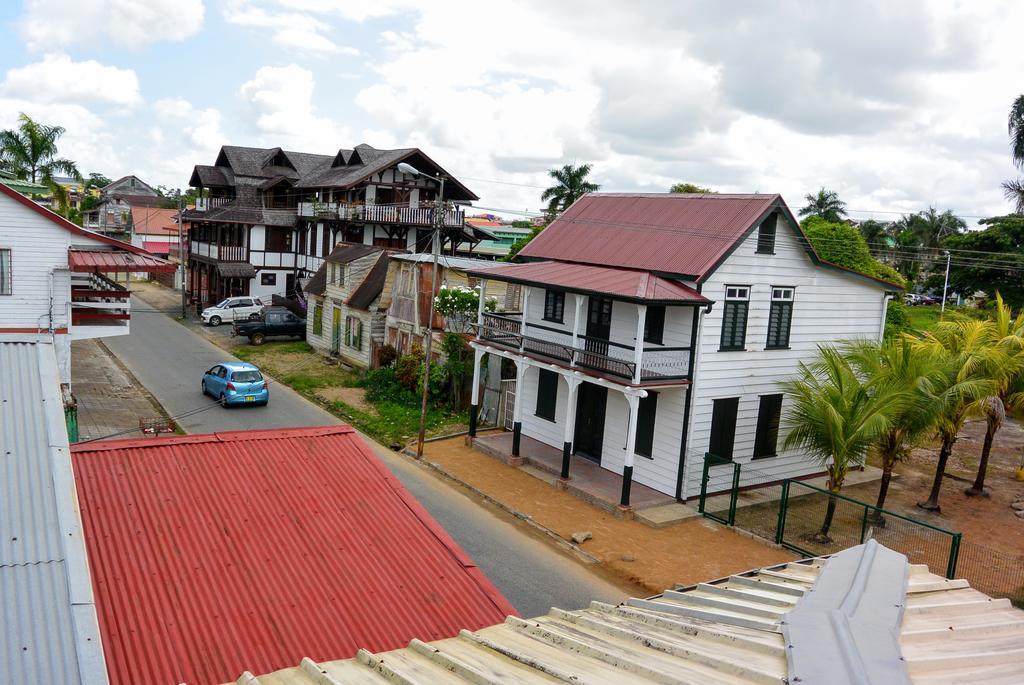 Guesthouse Un Pied-A-Terre Paramaribo Extérieur photo